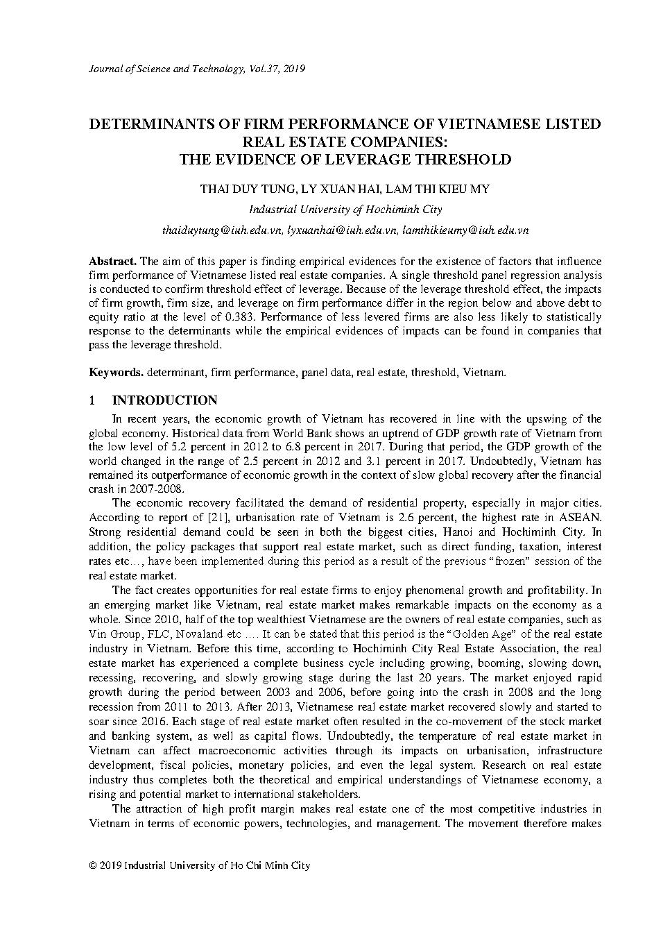 Determinants of firm performance of Vietnamese listed real estate companies: The evidence of leverage threshold